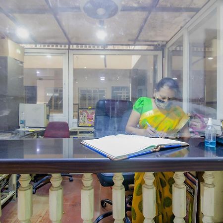 Hotel Spot On Indirasagar Executive Kolhapur Zewnętrze zdjęcie