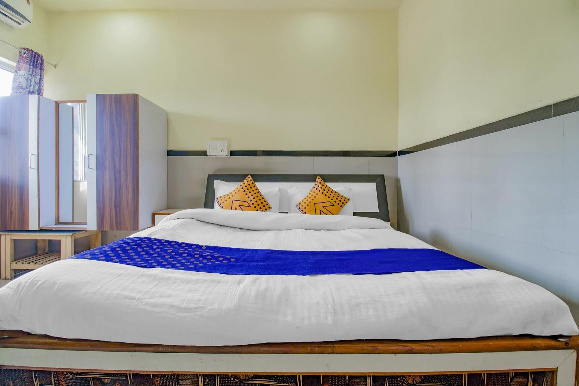 Hotel Spot On Indirasagar Executive Kolhapur Zewnętrze zdjęcie